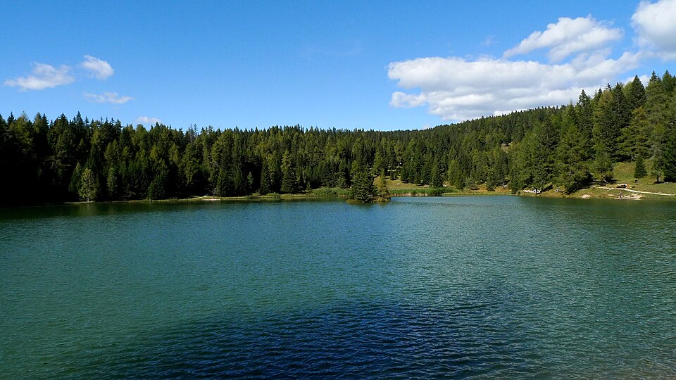 Lago di Santa Maria — Lago Di S. Maria (tret) - Nord Vicino Isola