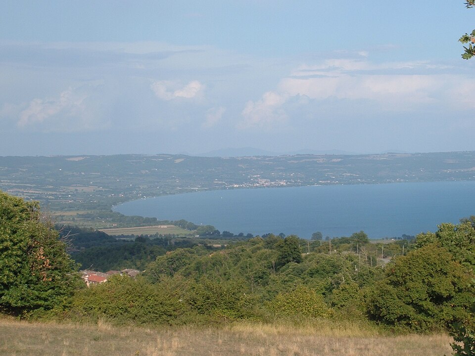 Lago di Bolsena — 400 Mt. Dx Fosso Spinetto