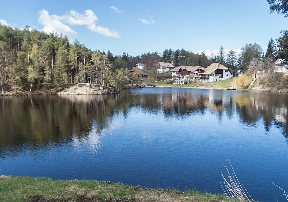 Lago Di Costalovara - Centro Lago
