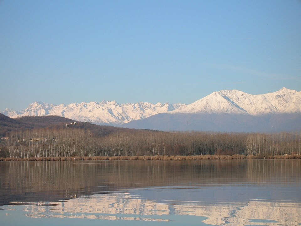Lago di Candia — Zona Canottieri Chalet