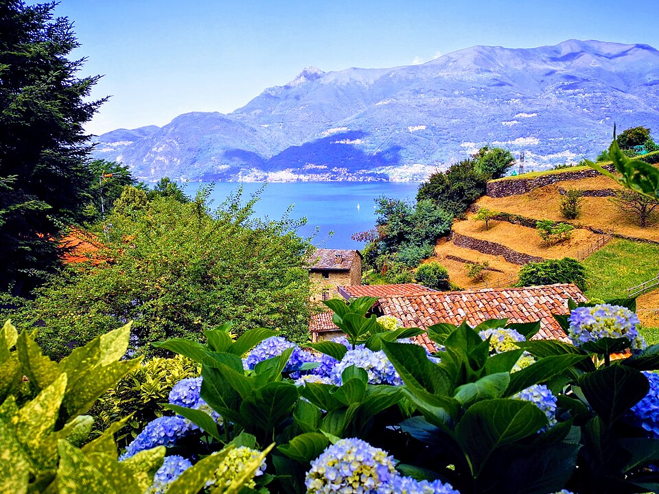 Lago di Como — Spiaggia Di Oro