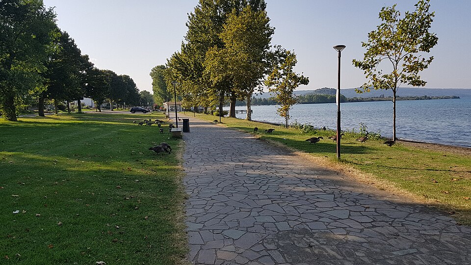 Lago di Bolsena — Camping San Lorenzo