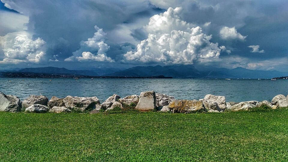 Madonna Della Villa