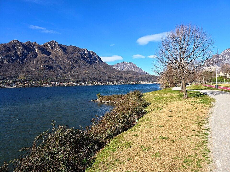 Lago di Garlate — Rivabella