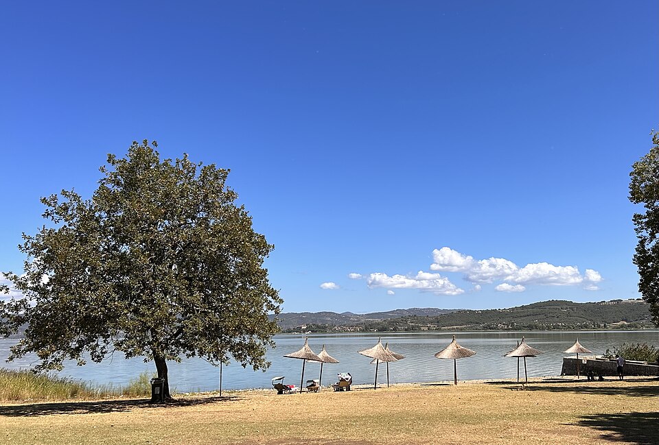 Lago Trasimeno — Isola Polvese Nuova