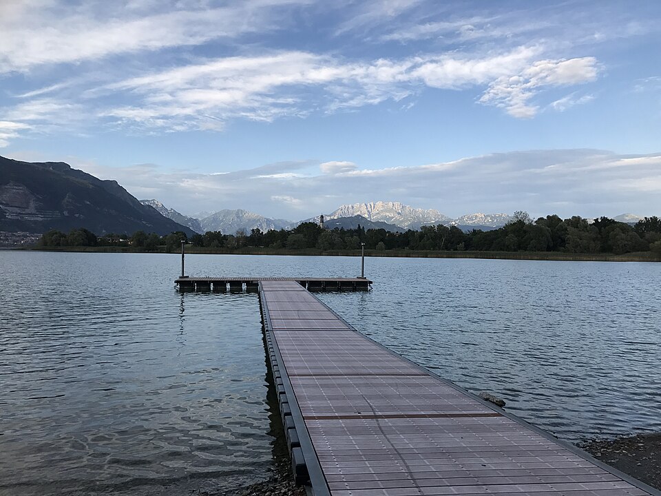Lago di Pusiano — Punta Del Corno