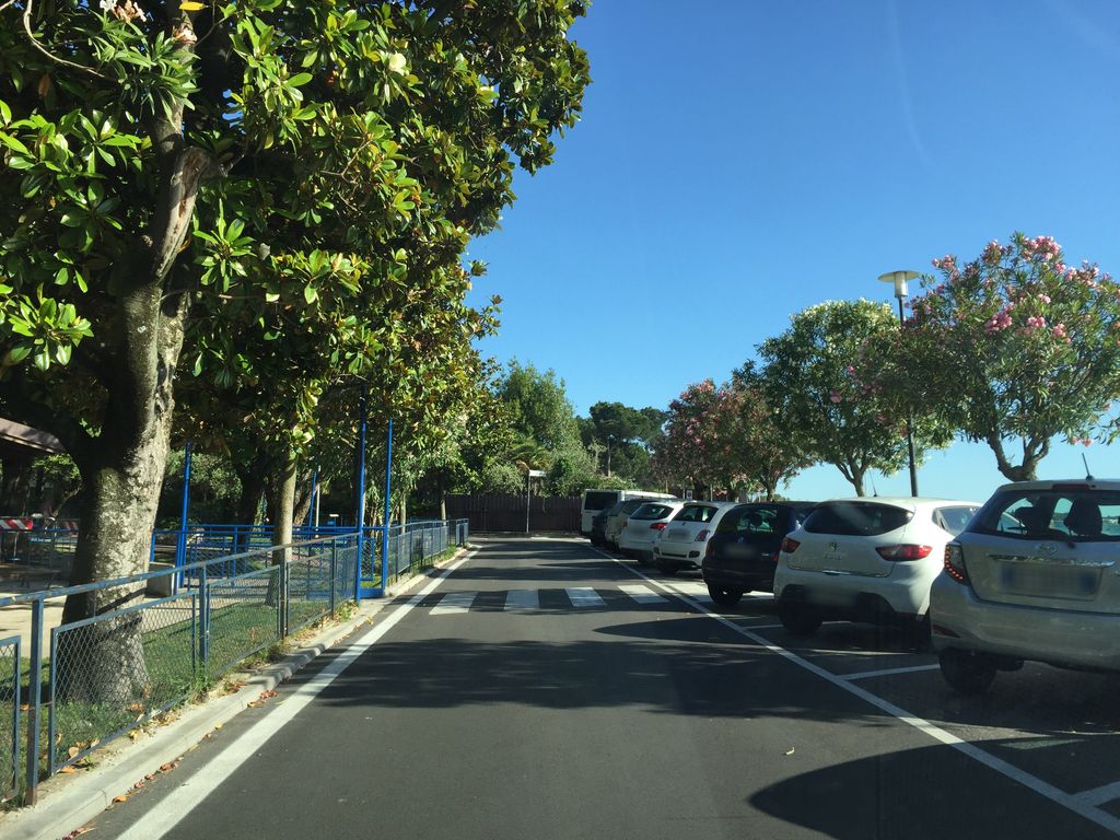 Localita` Garden Lido