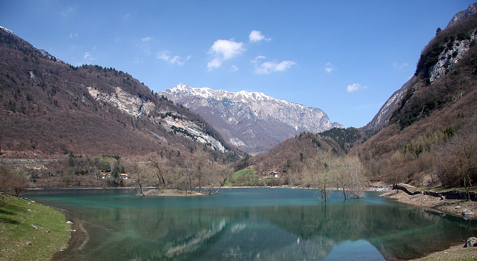 Lago di Tenno — Spiaggia Grande